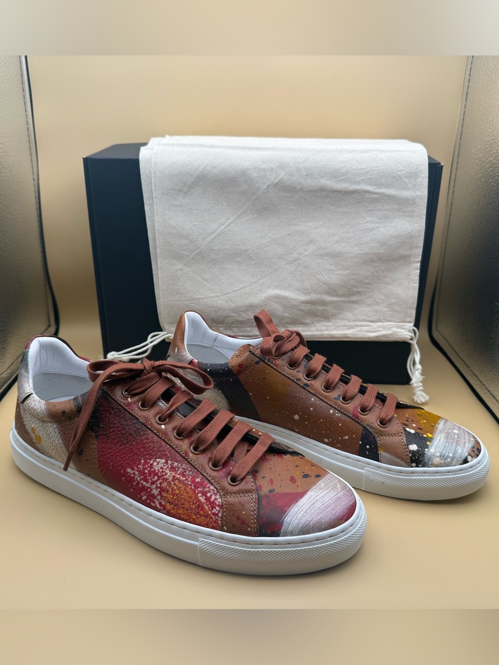 Dooney & Bourke Florentine Dipinta Paint Splatter Leather Sneakers Size 42